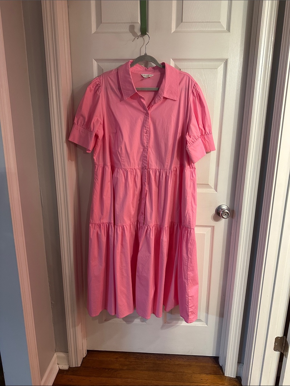 crown & ivy Pink Tiered Button-Front Dress